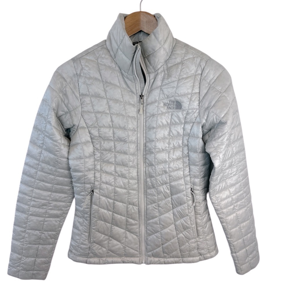 The North Face Eco Thermoball Down Puffer Jacket - Picture 3 of 13
